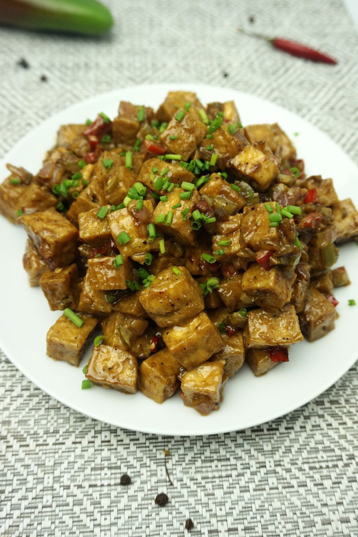 Tofu stir fried in soy sauce, oyster sauce and mayonnaise.