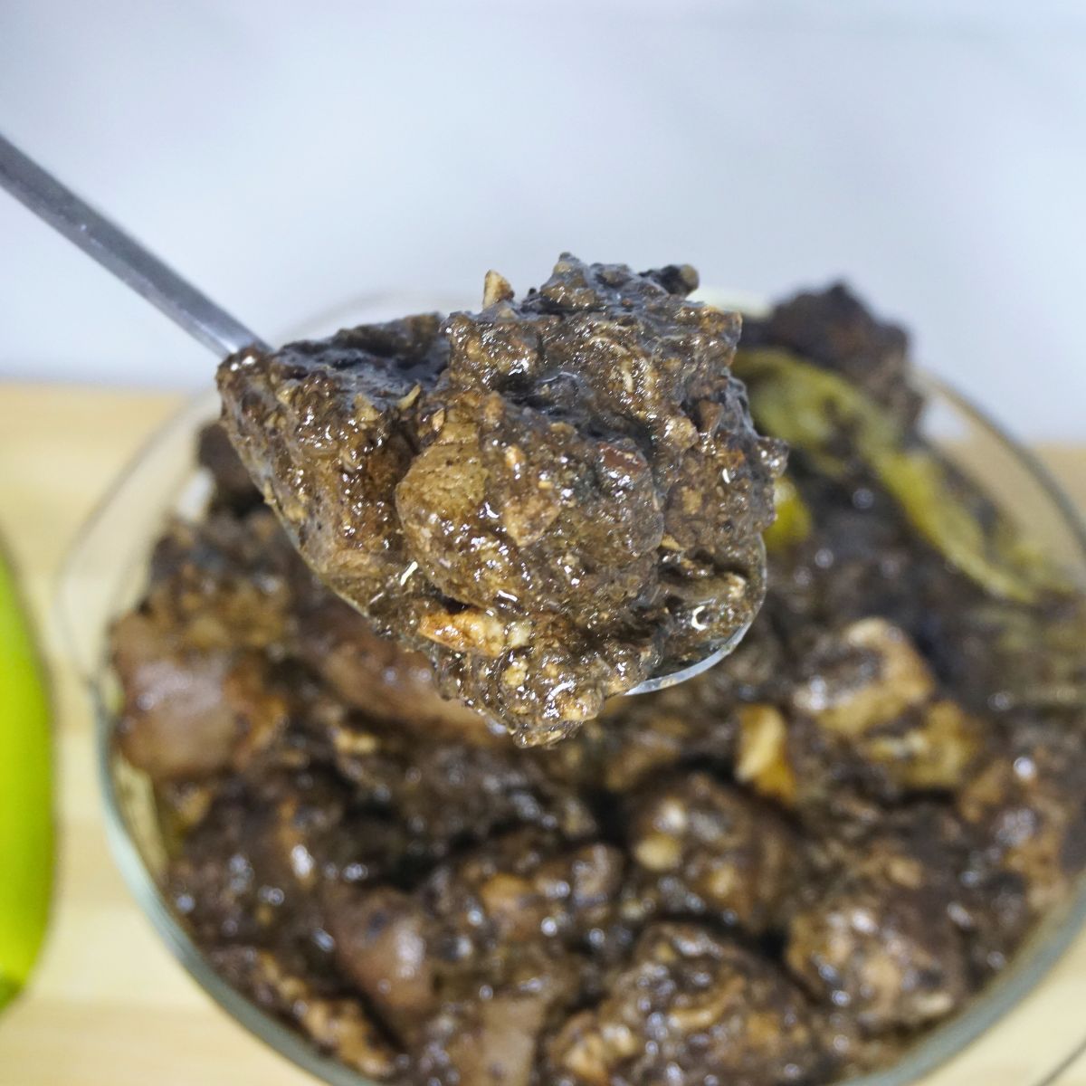 Pork leg, pork belly and pork blood sauteed in garlic, onion and vinegar.