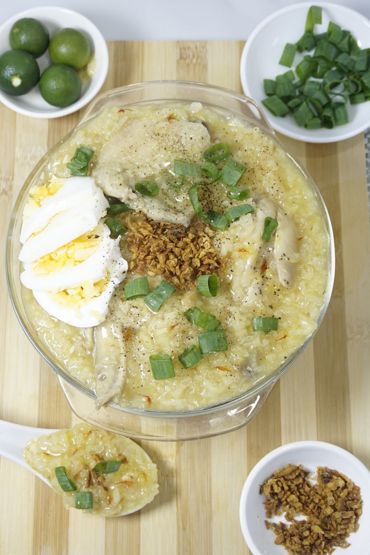 Arroz caldo with egg and chicken 