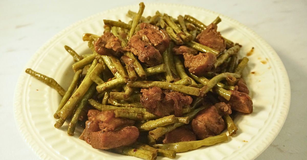 Adobong sitaw and pork slices.