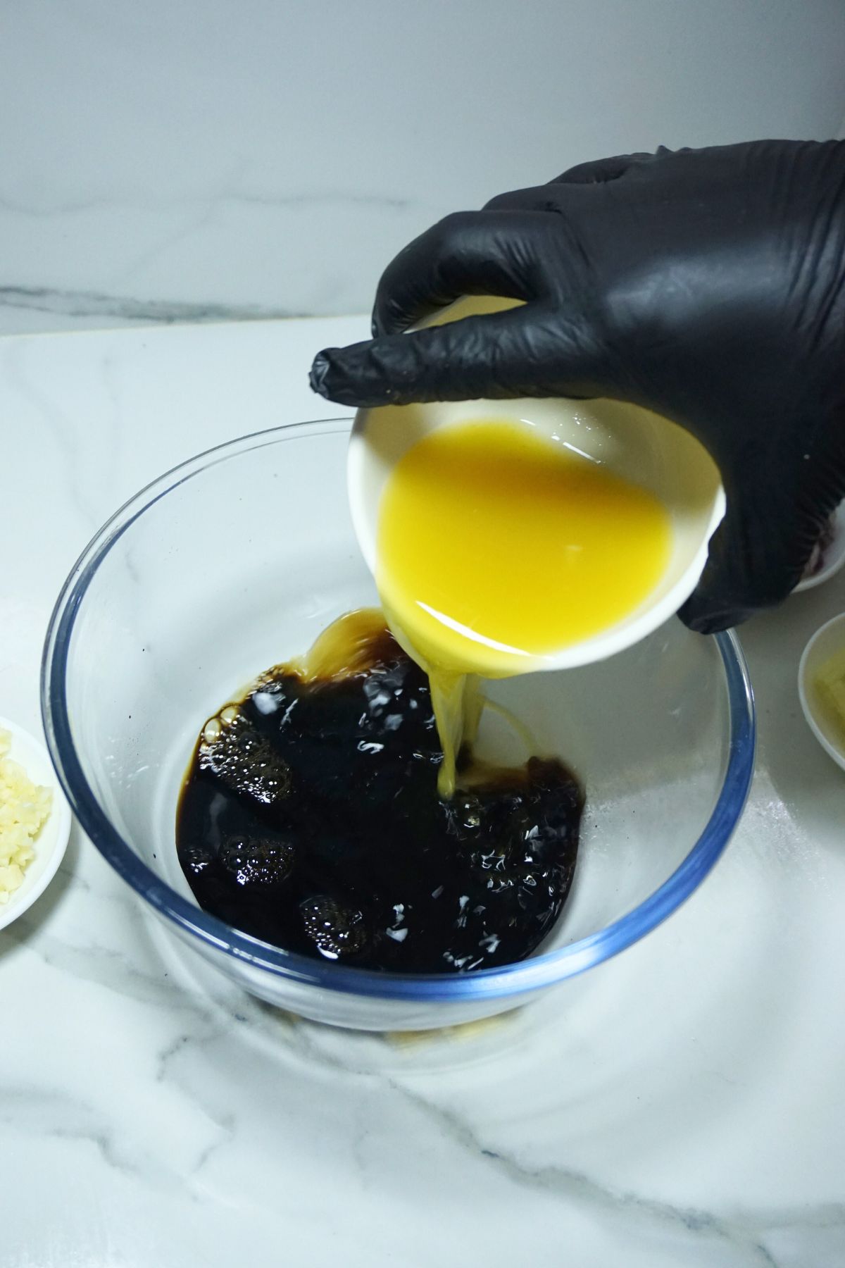 Toyo and calamansi marinade mixture